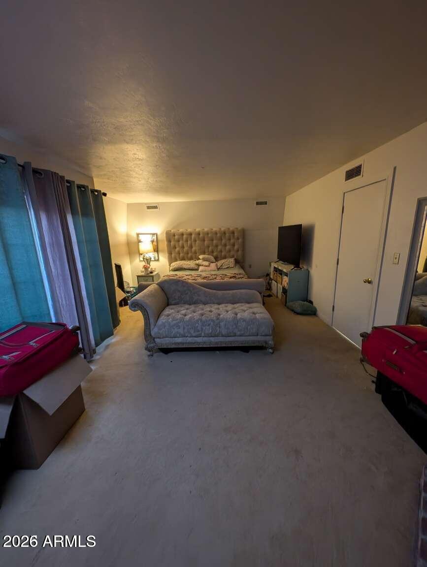 FOOTHILLS - Residential