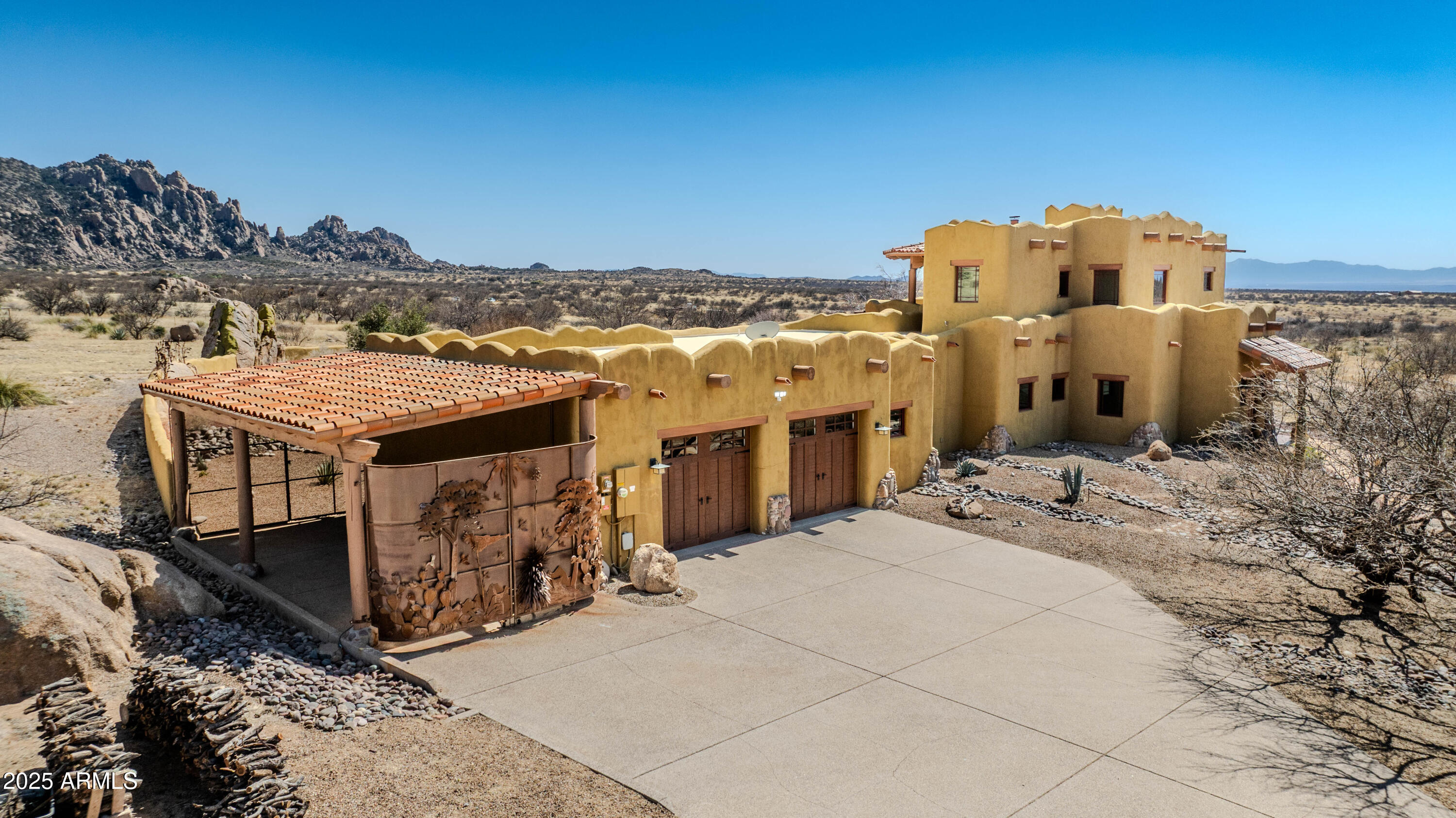 7936 E DIAMONDBACK Road