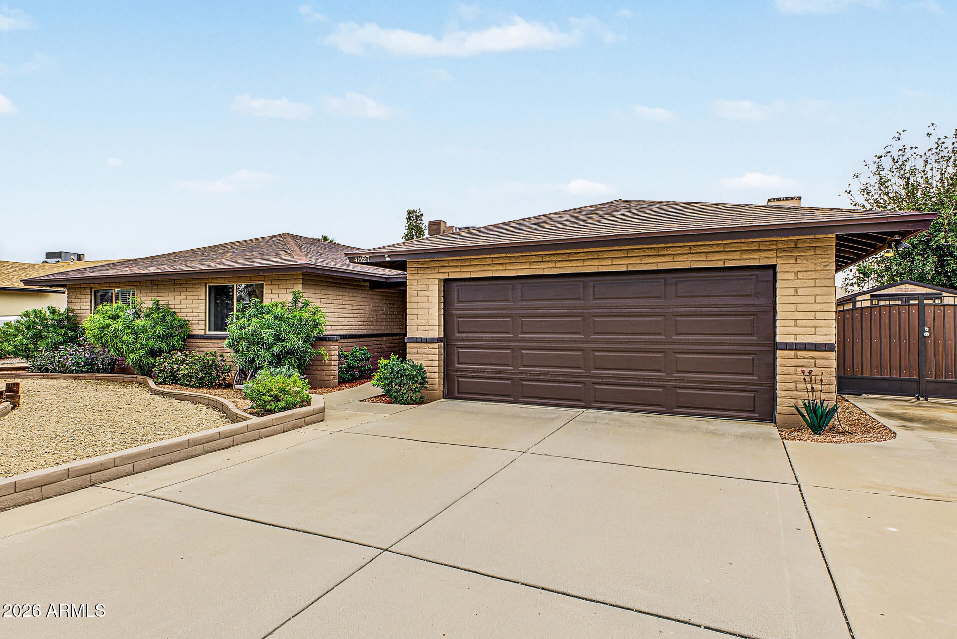 4827 W LAS PALMARITAS Drive
