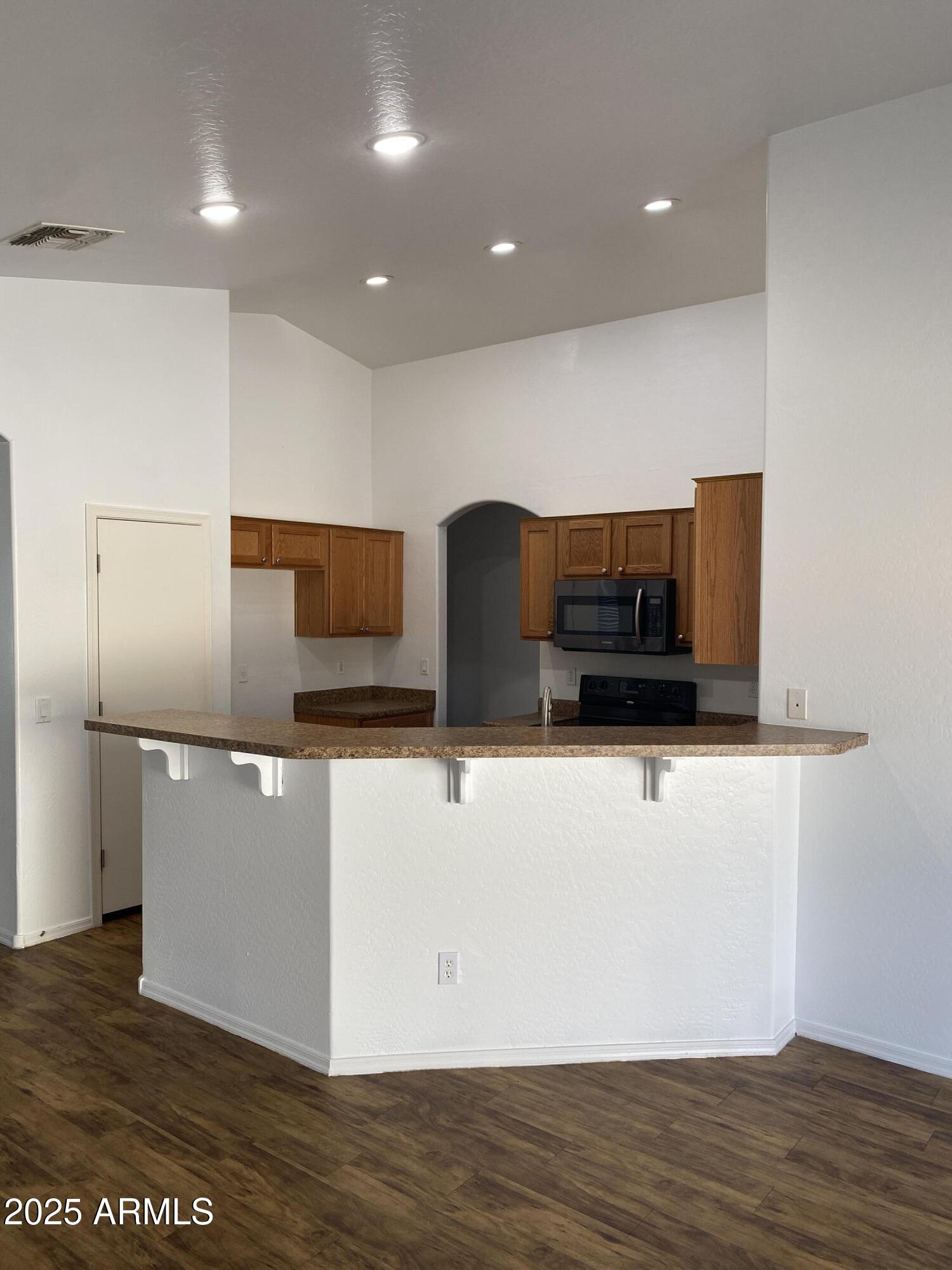 22020 W SONORA Street