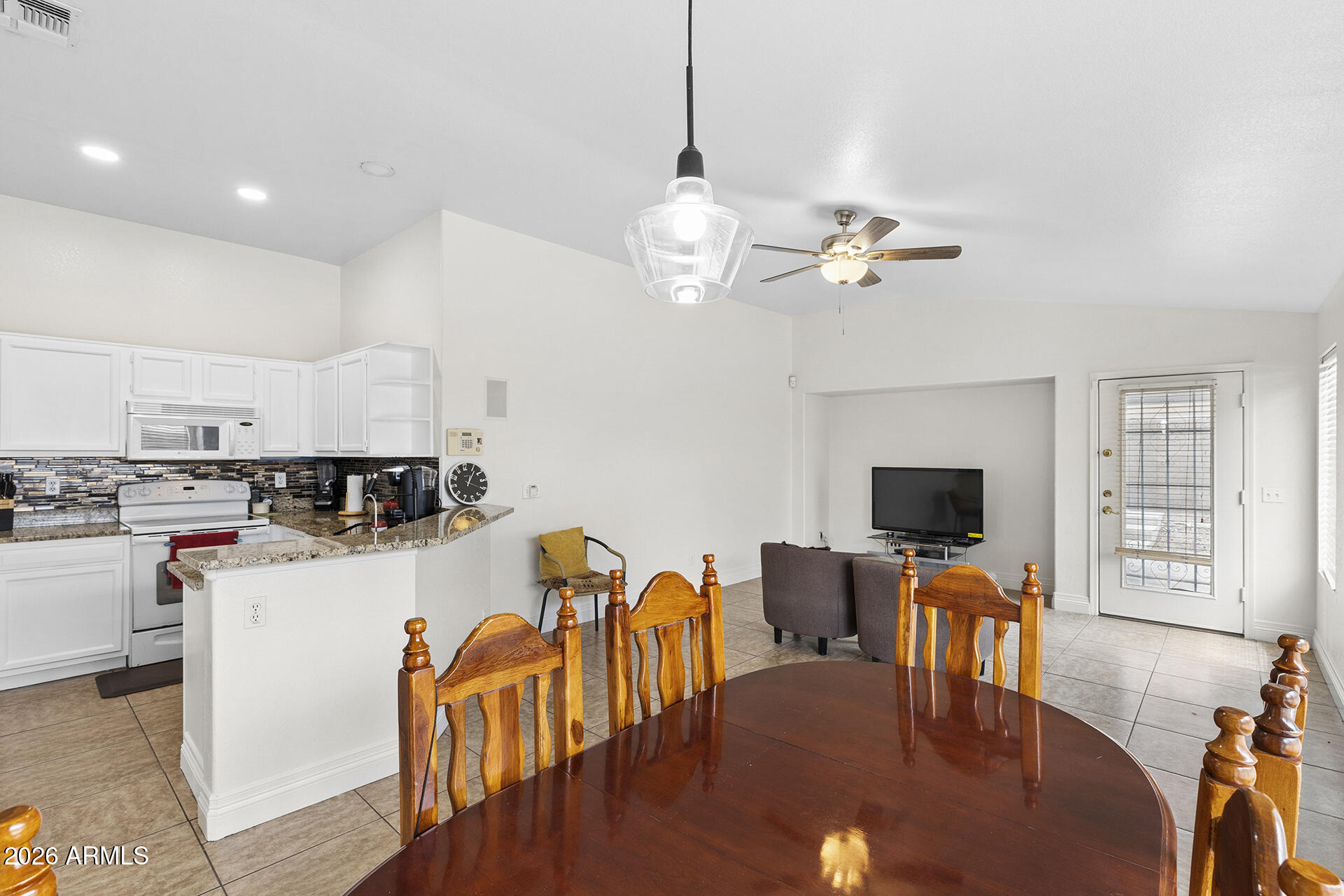 403 N MONTE VISTA Street