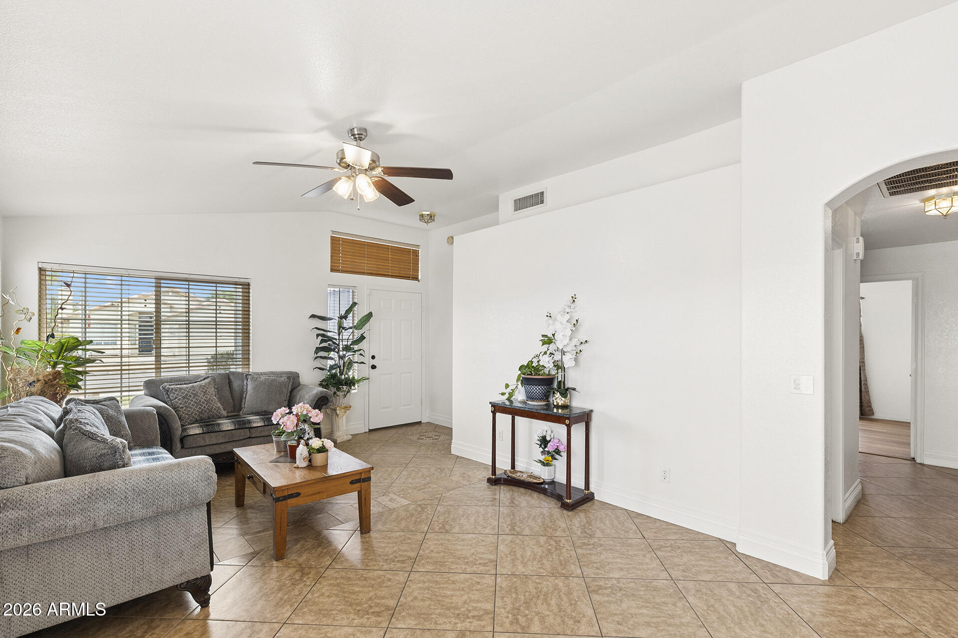 403 N MONTE VISTA Street