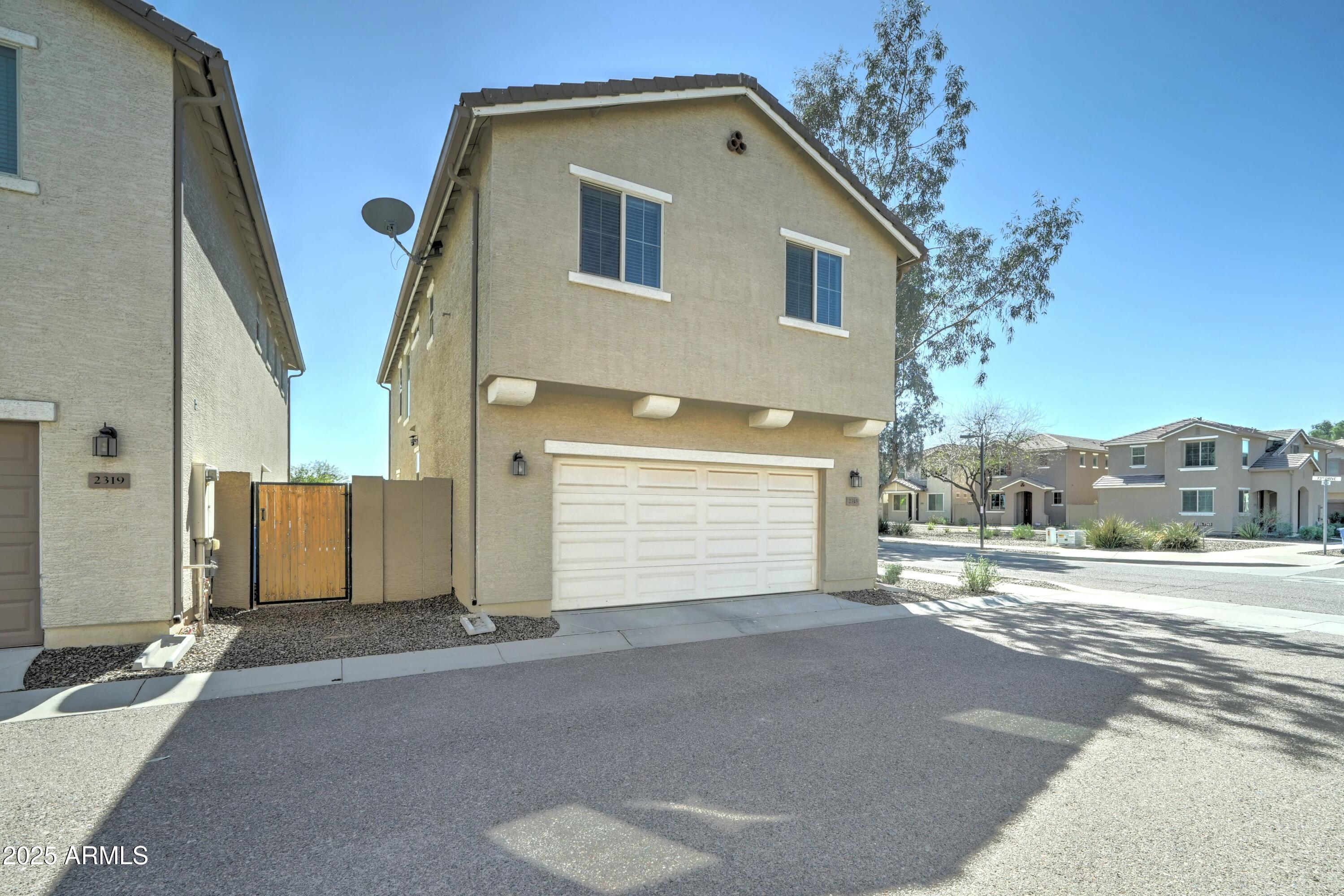 2315 N 73RD Drive