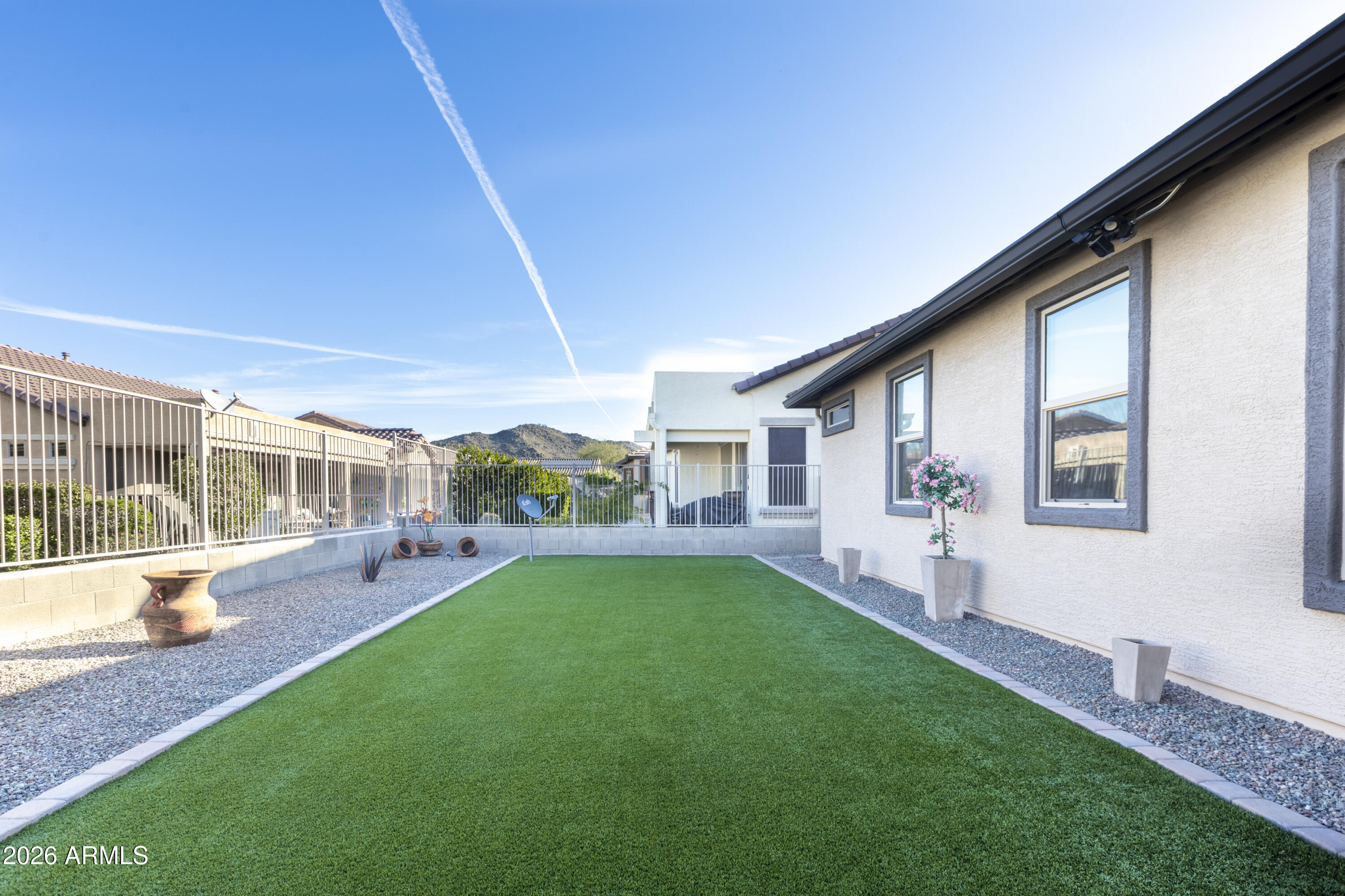 17482 W CEDARWOOD Lane