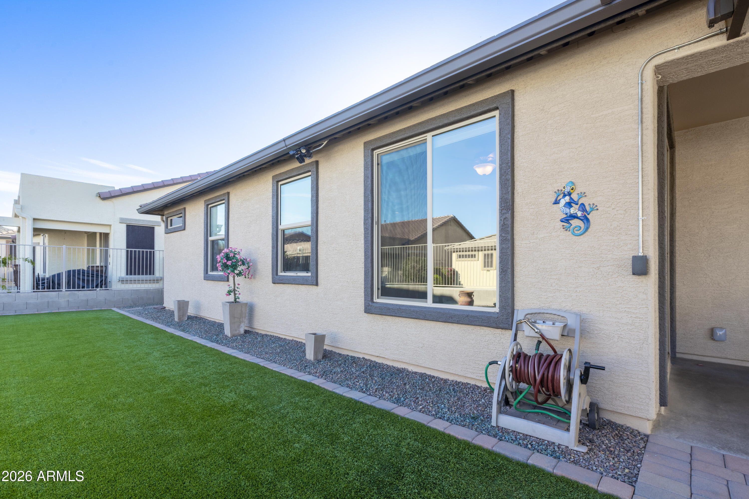 17482 W CEDARWOOD Lane