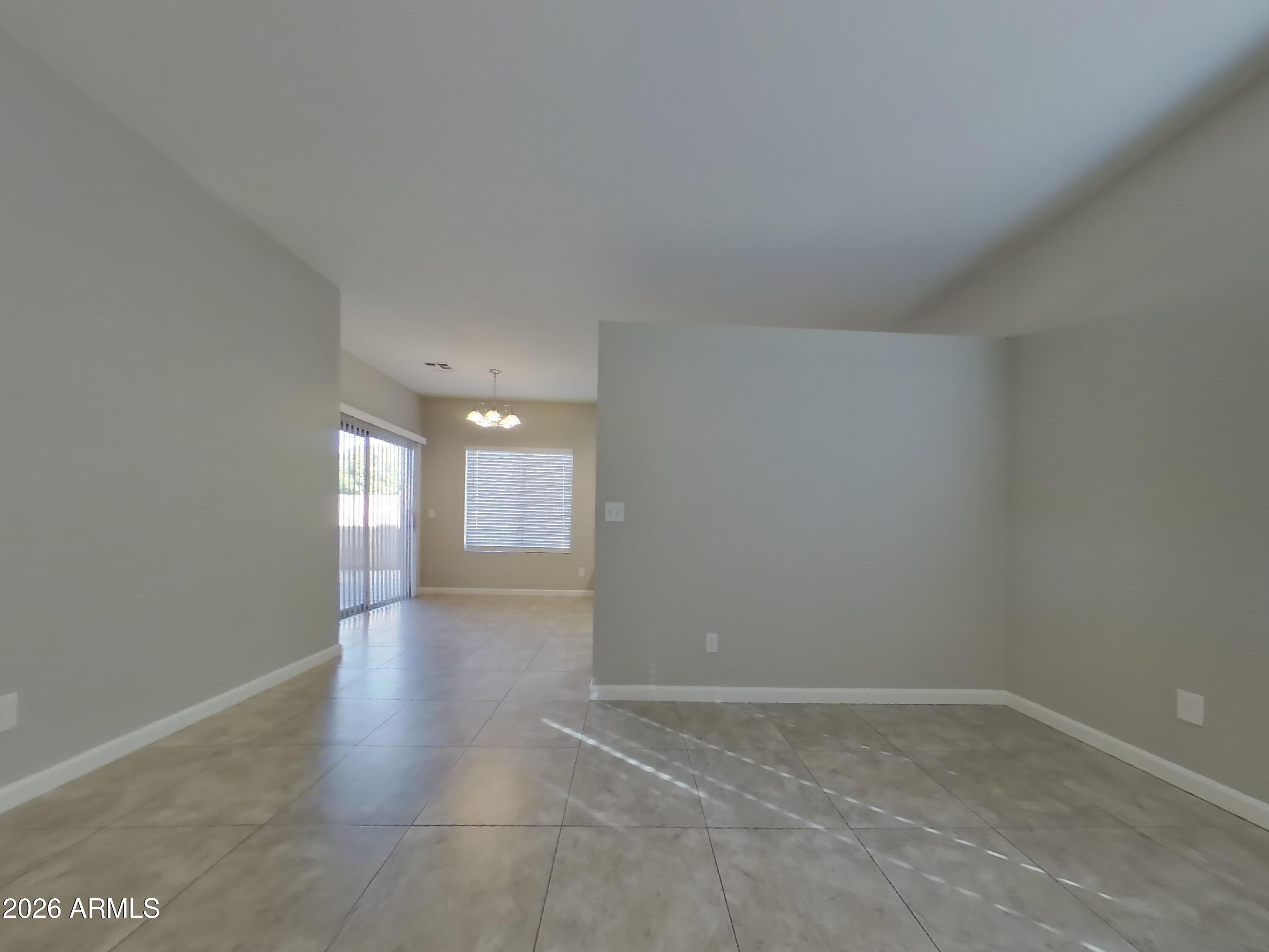 625 N HAMILTON Street 31