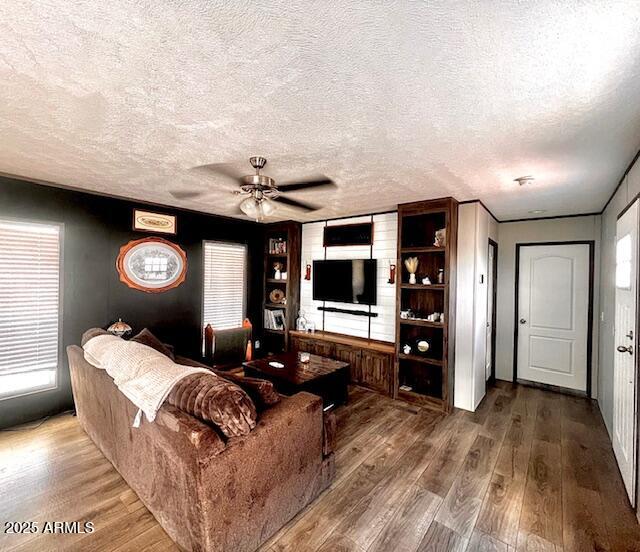 2060 N Center Street 372