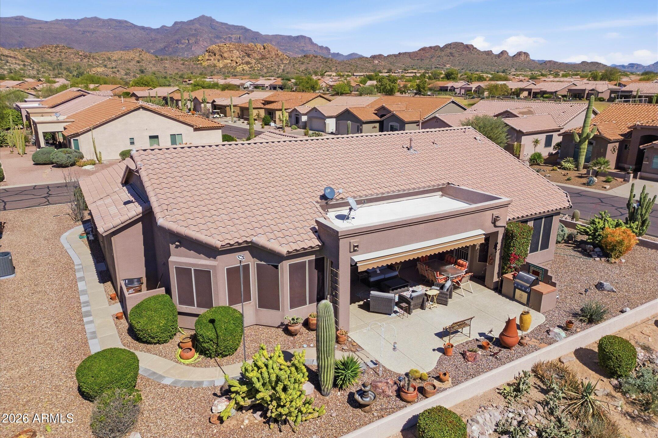MOUNTAINBROOK VILLAGE - Residential