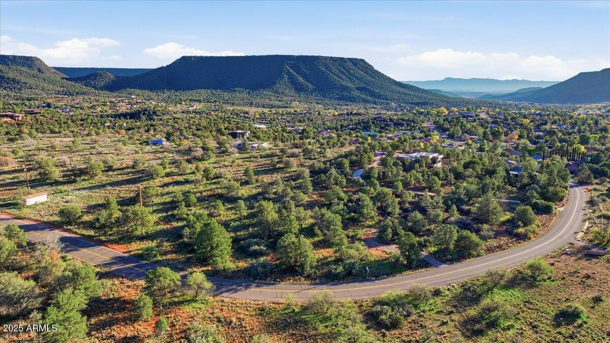 Under 5 Acres - Land