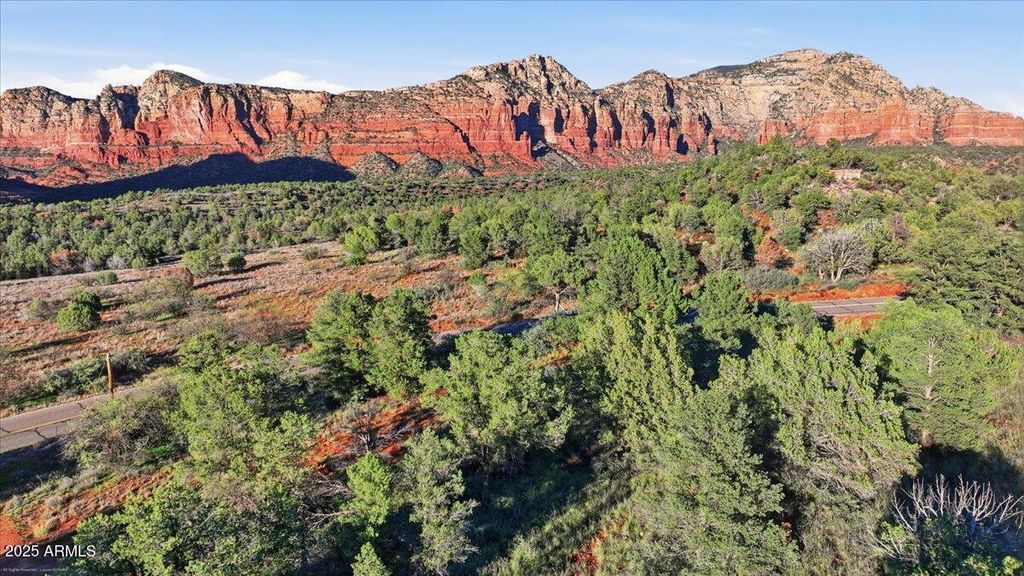 Photo of 1110 Lee Mountain Road #-, Sedona, AZ 86351 (MLS # 6952584)