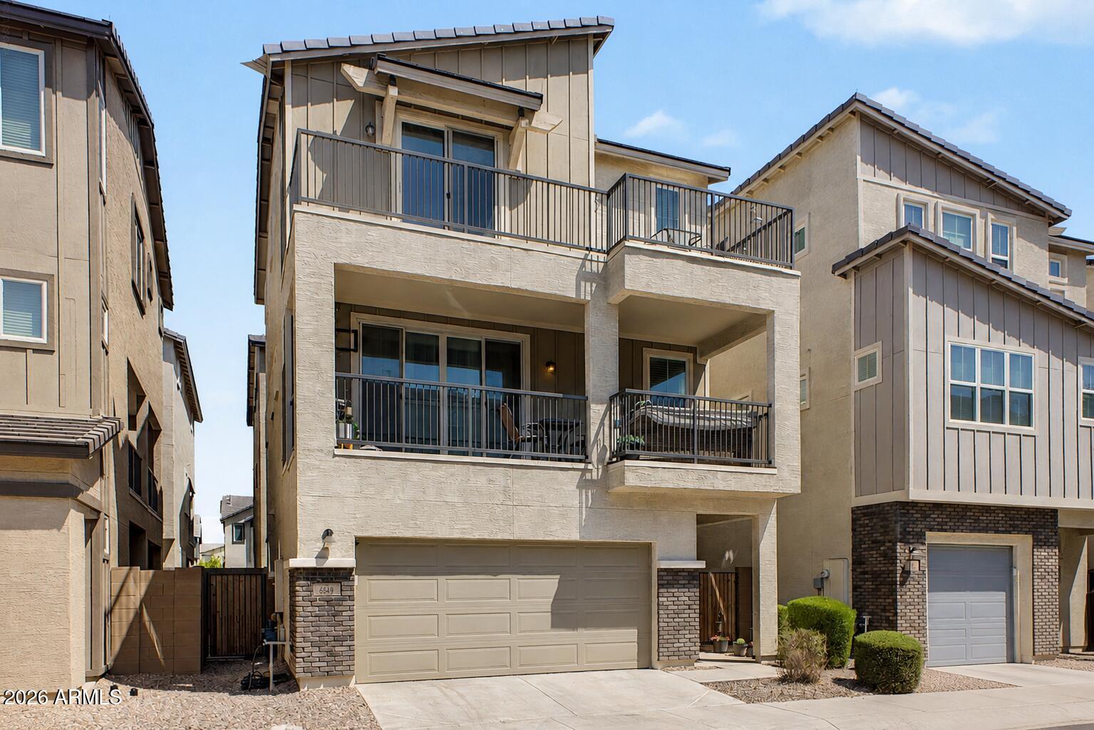 654 W FLINTLOCK Way