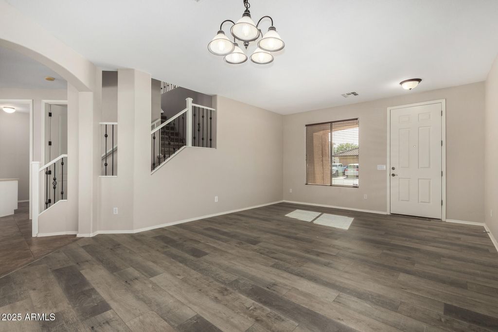 Photo of 1036 E Oak Road, San Tan Valley, AZ 85140 (MLS # 6961003)