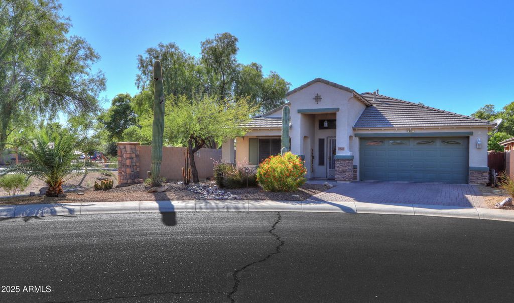 Photo of 1925 N Sondra Court, Casa Grande, AZ 85122 (MLS # 6928593)