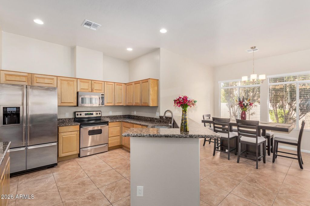 Photo of 1951 W Peninsula Circle, Chandler, AZ 85248 (MLS # 6981364)