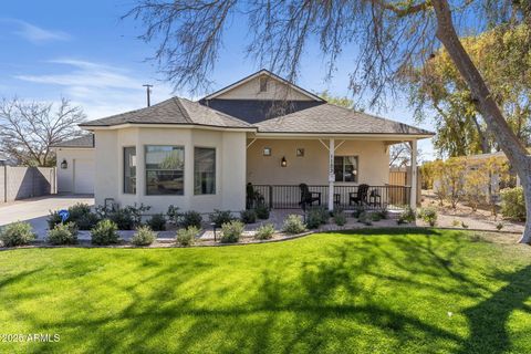 1123 E FERN Drive S South Phoenix AZ 85014