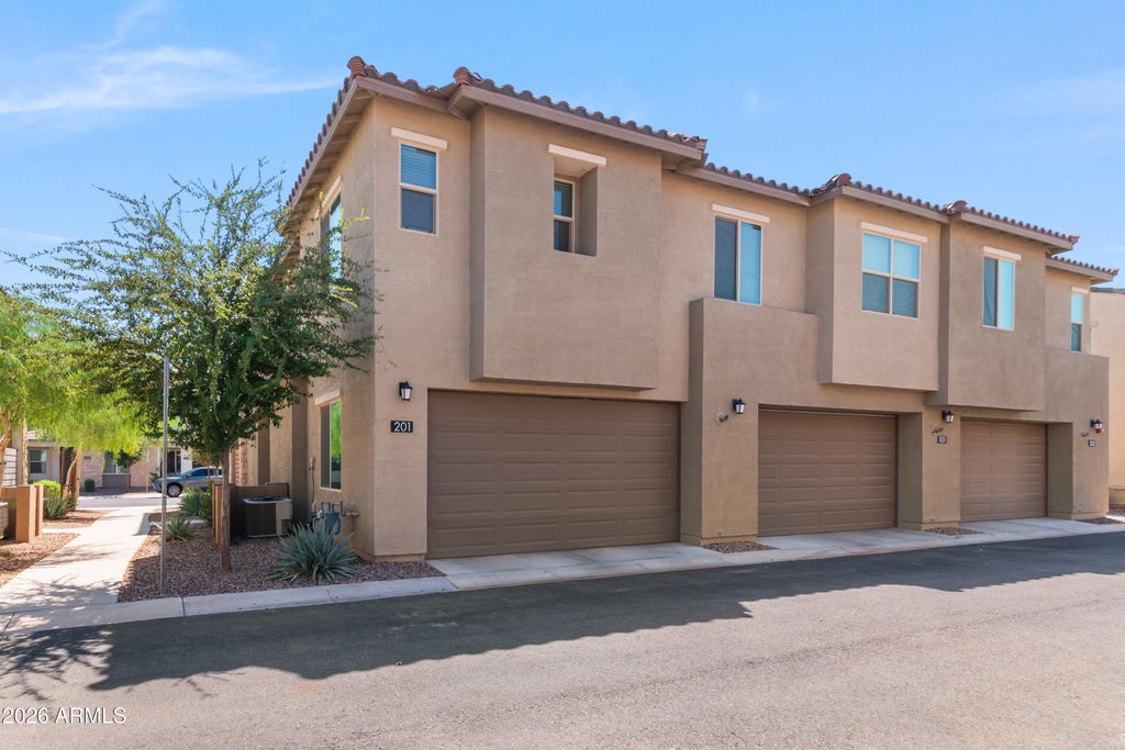 Photo of 746 E Doral Avenue #Unit 201, Gilbert, AZ 85297 (MLS # 7074914)