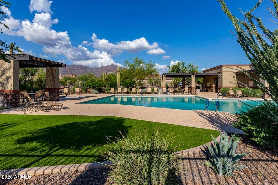 Superstition Foothills - Residential