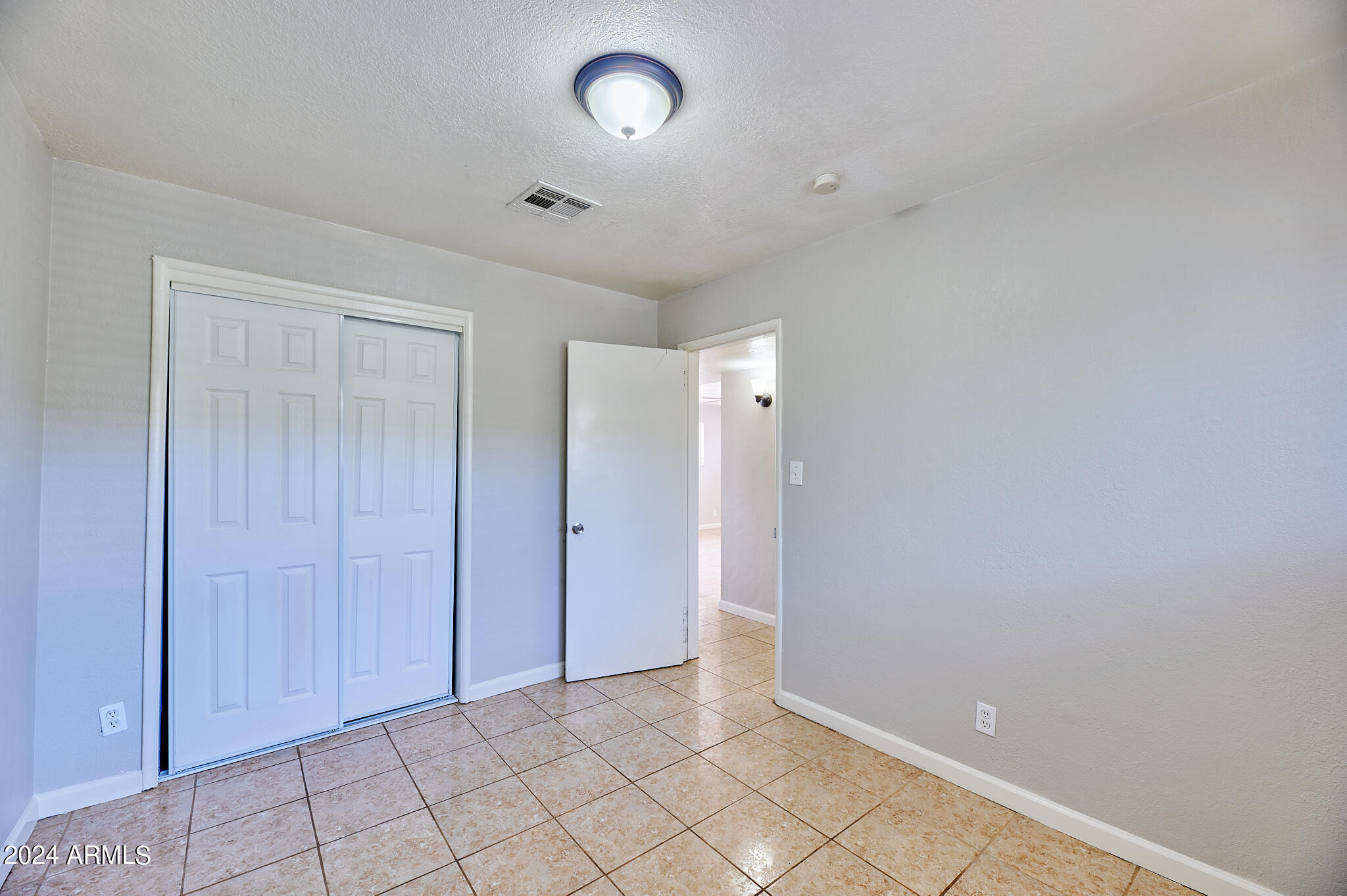 4819 E Willetta Street 2