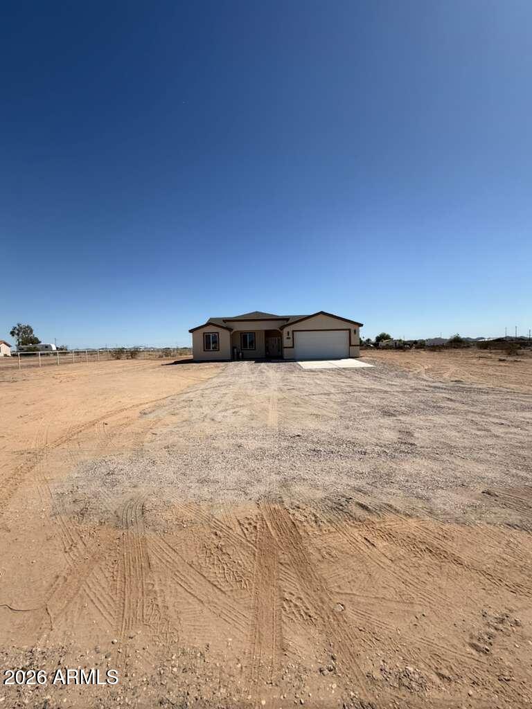 37019 W WHITTON Avenue