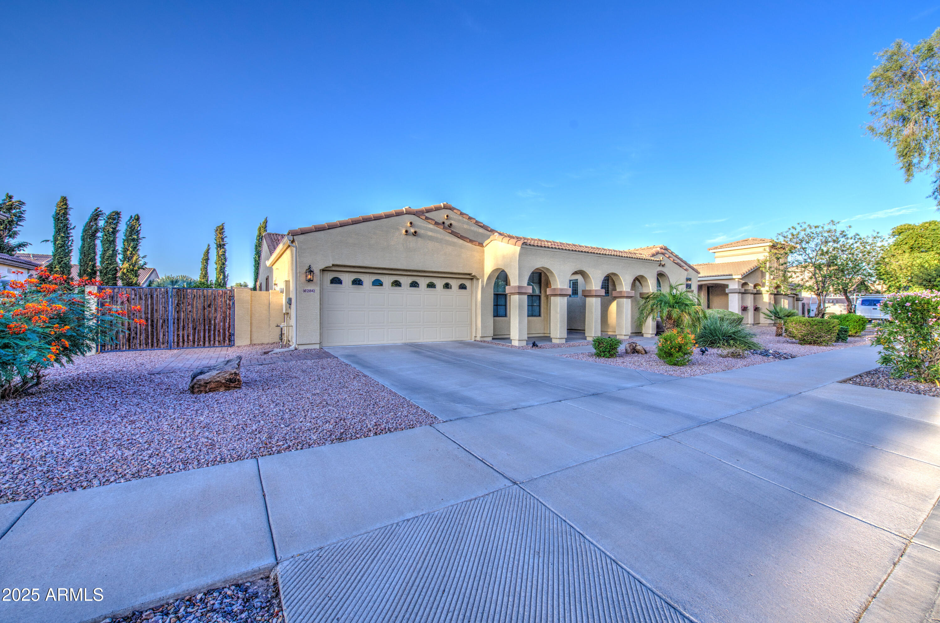 Homes for Sale in Queen Creek Arizona 3 21842 E VIA DE OLIVOS --