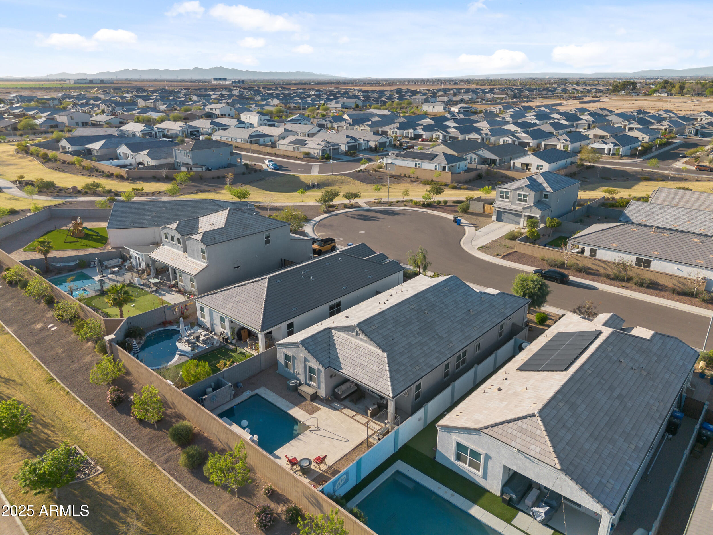 5345 W ALTA MESA Avenue