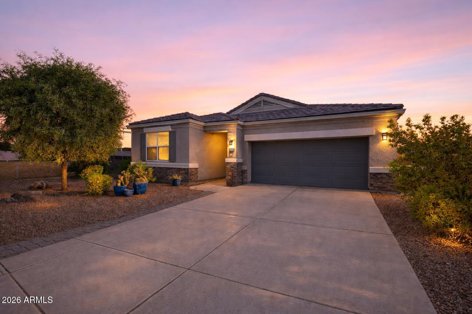 5345 W ALTA MESA Avenue