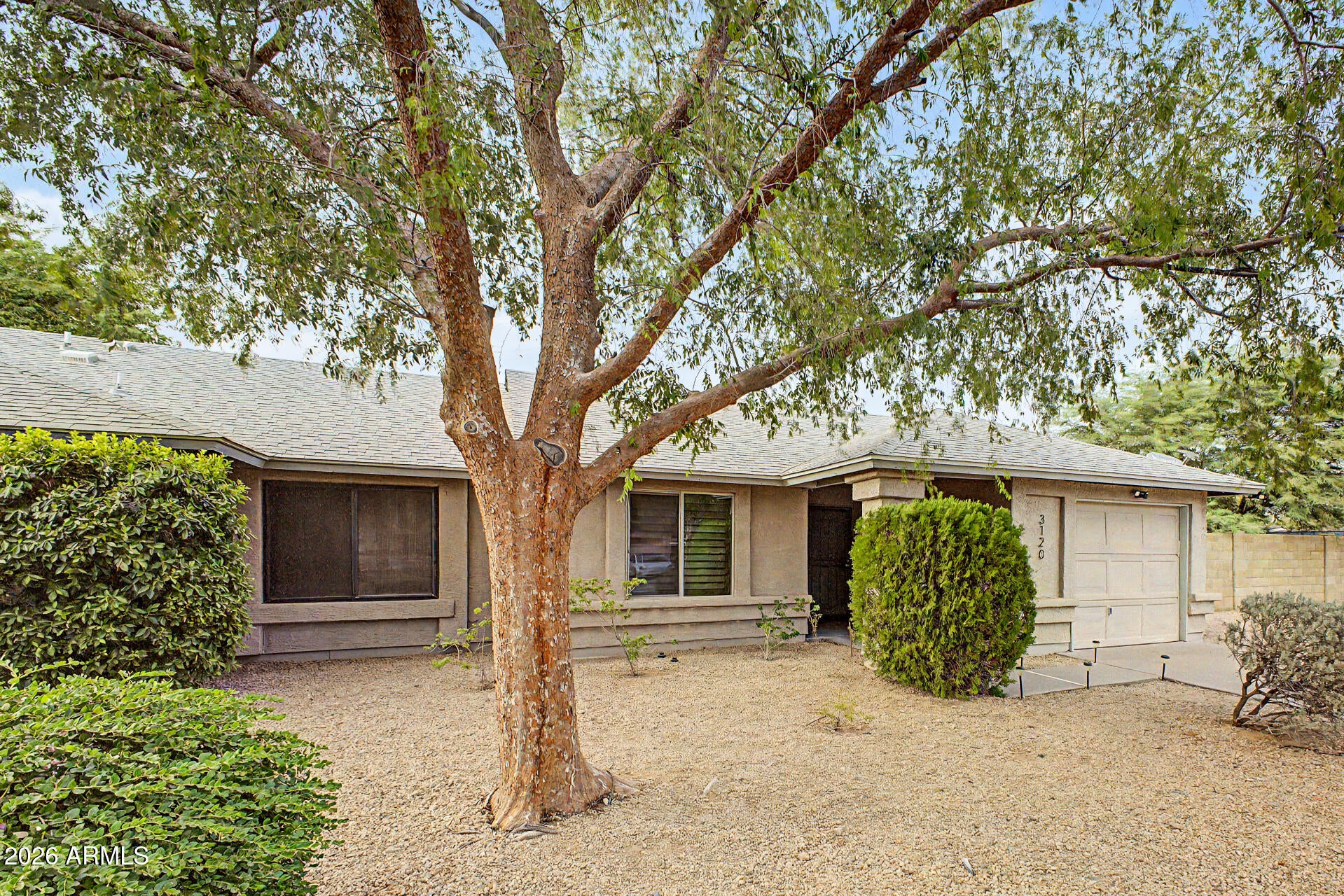 3120 W RUNION Drive