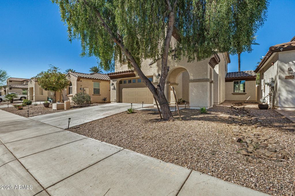 Photo of 12956 N 94th Avenue, Peoria, AZ 85381 (MLS # 6998836)