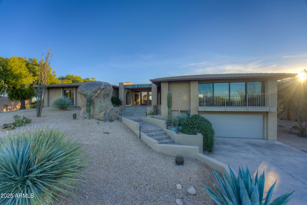 Photo of 2003 E Smoketree Drive, Carefree, AZ 85377 (MLS # 7071577)