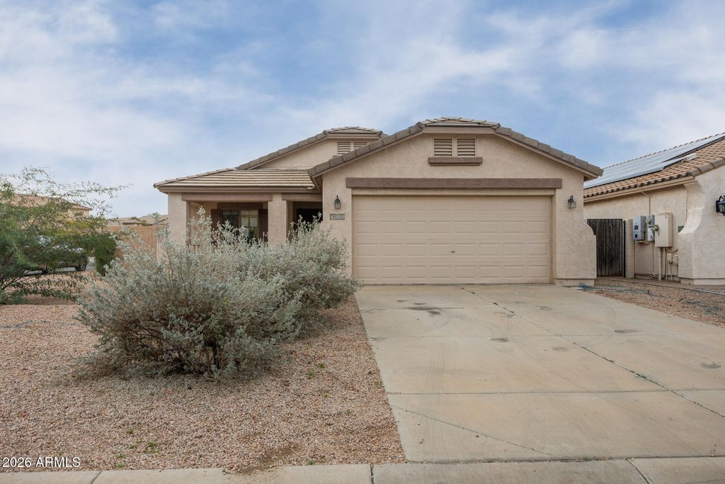 Photo of 43909 W Arizona Avenue, Maricopa, AZ 85138 (MLS # 6978255)