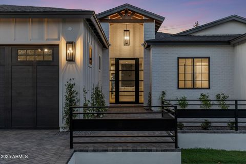 3848 E FAIRMOUNT Avenue Phoenix AZ 85018