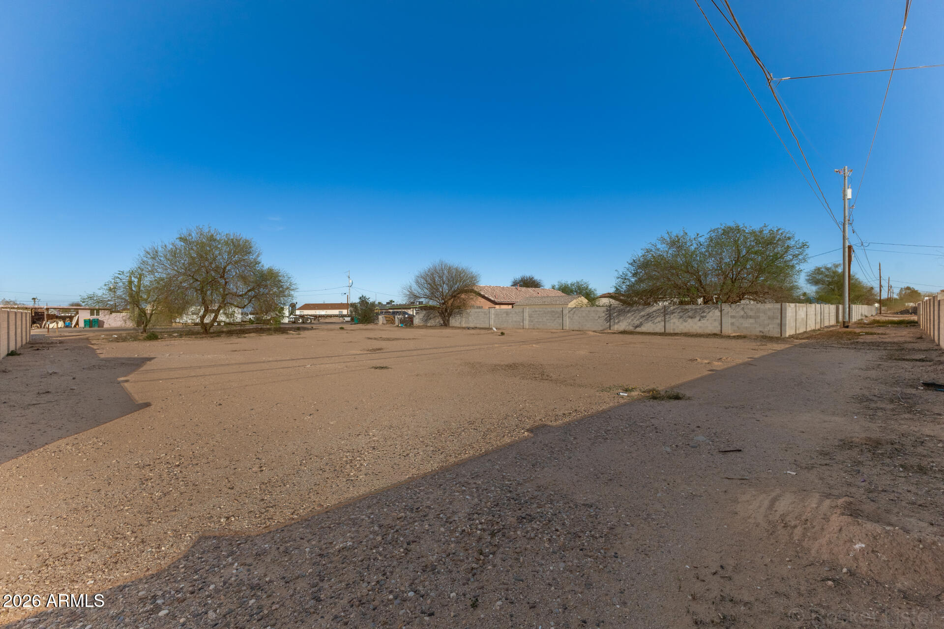 Home Search 3945 W SHIRA Street 23