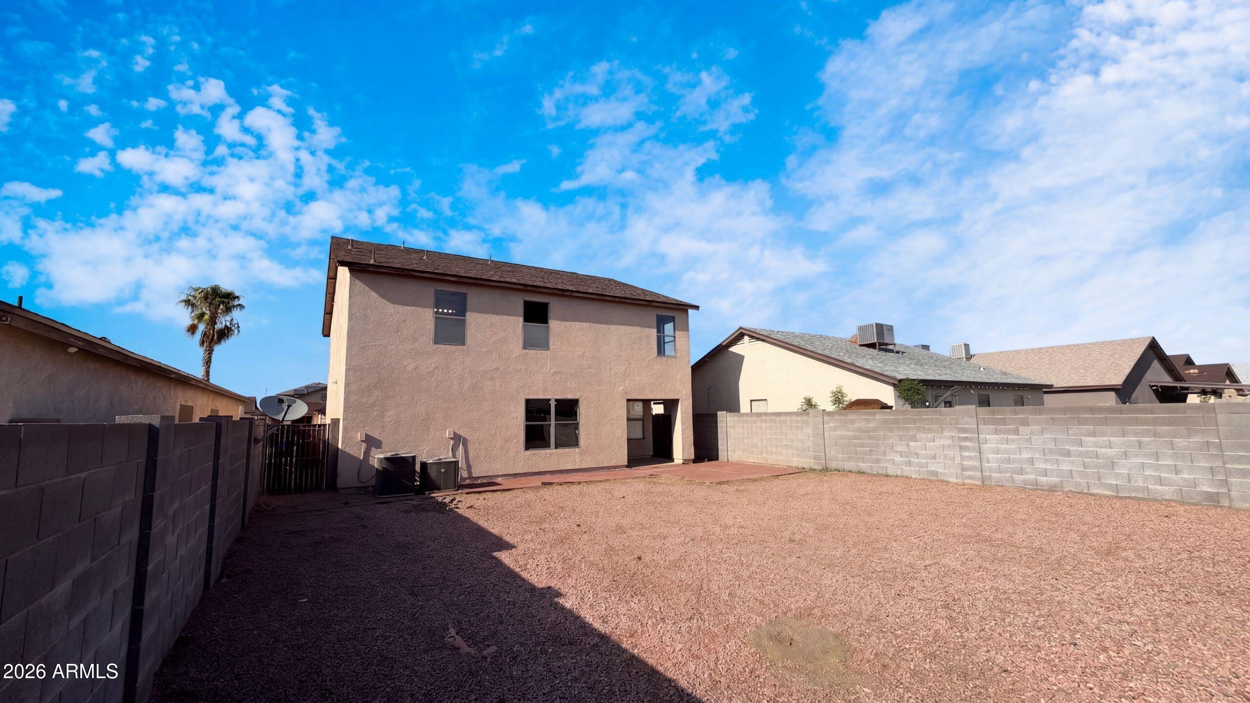 11517 W LARKSPUR Drive