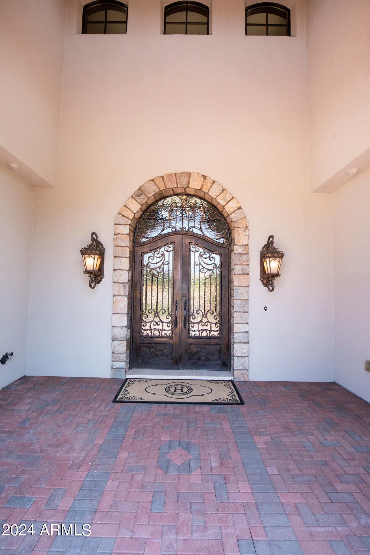 703 S SHADY GLADE --