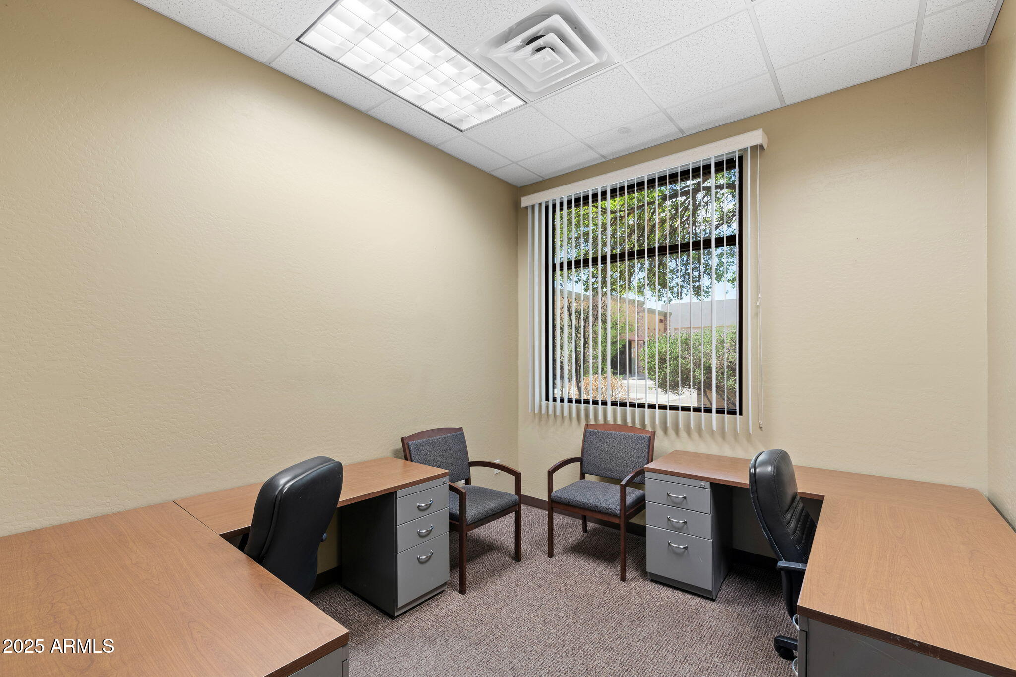 251 E COTTONWOOD Lane