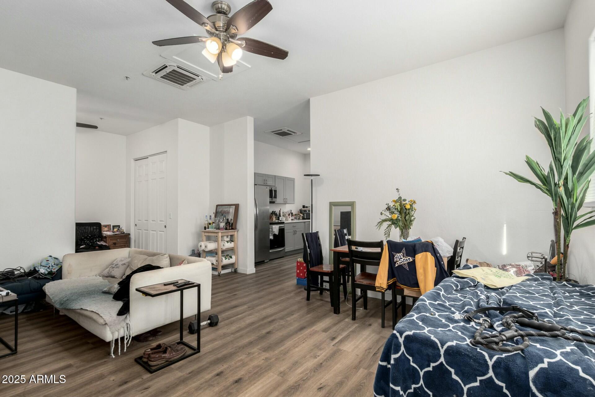 509 W MCDOWELL Road 103