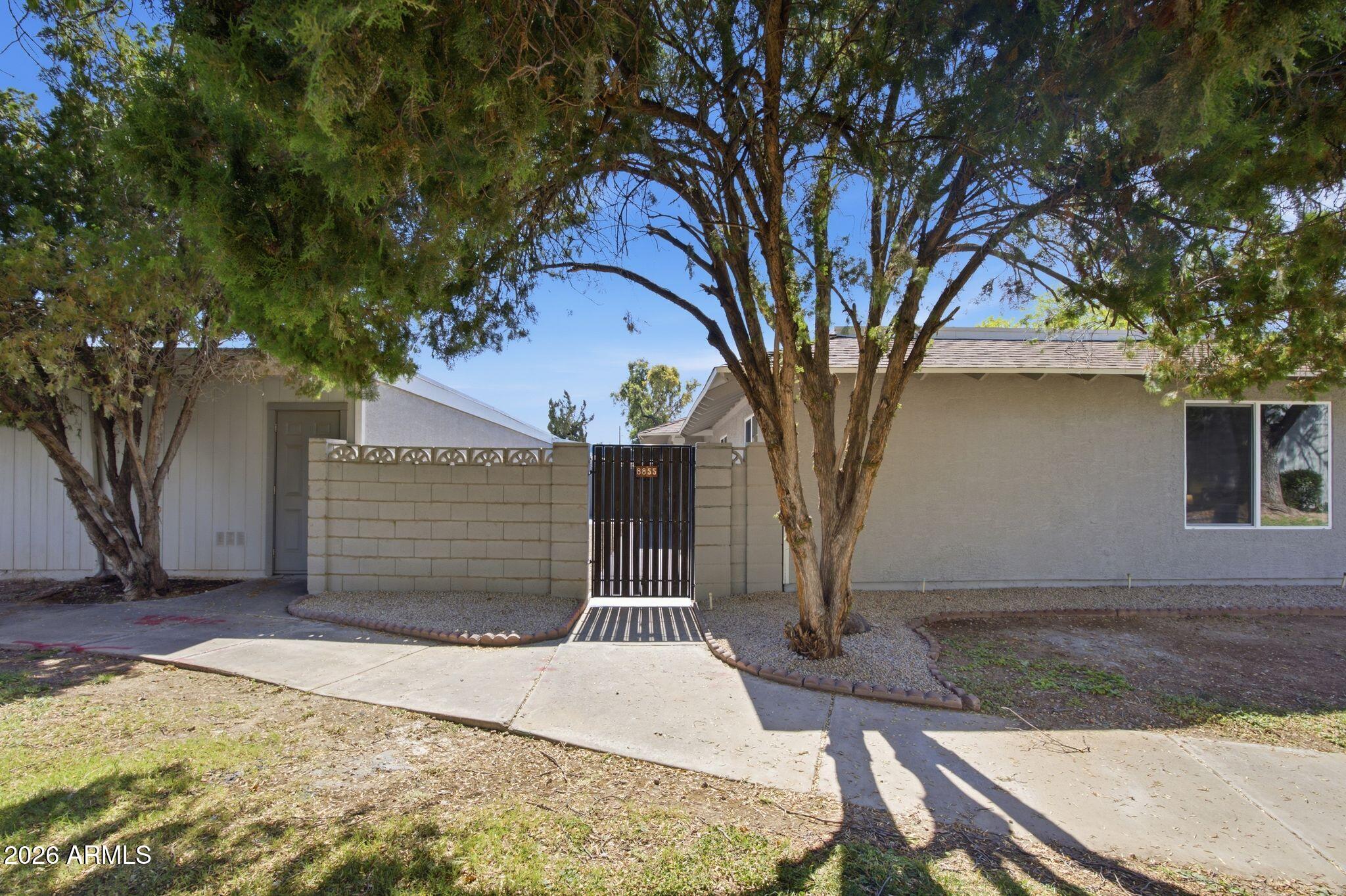 8855 N NEW WORLD Drive