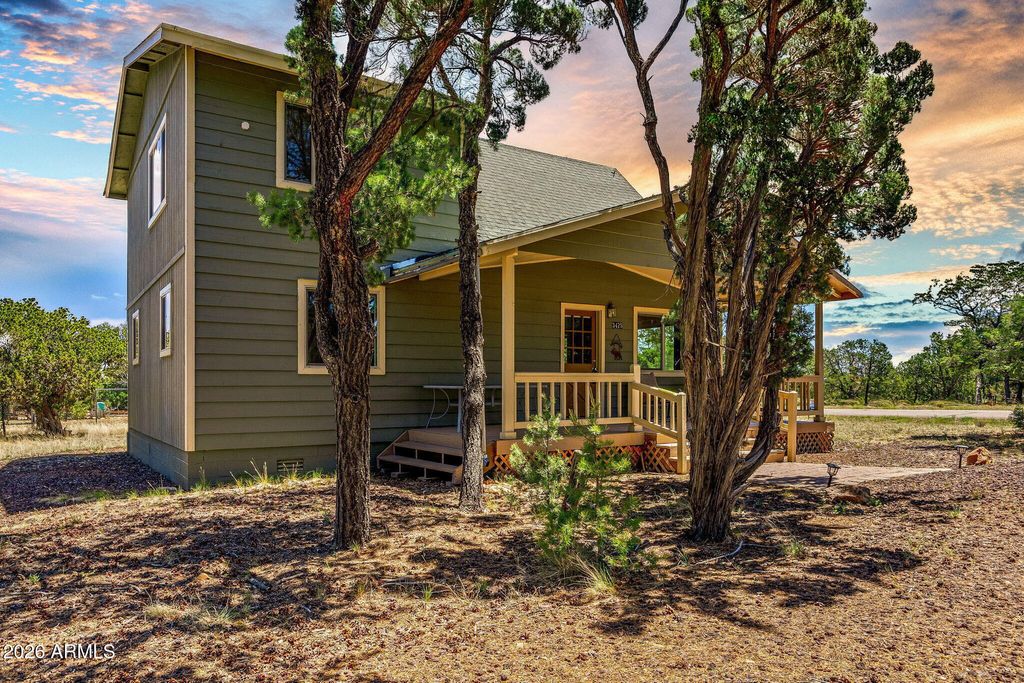 Photo of 3475 Roundup Circle, Heber, AZ 85928 (MLS # 7022753)