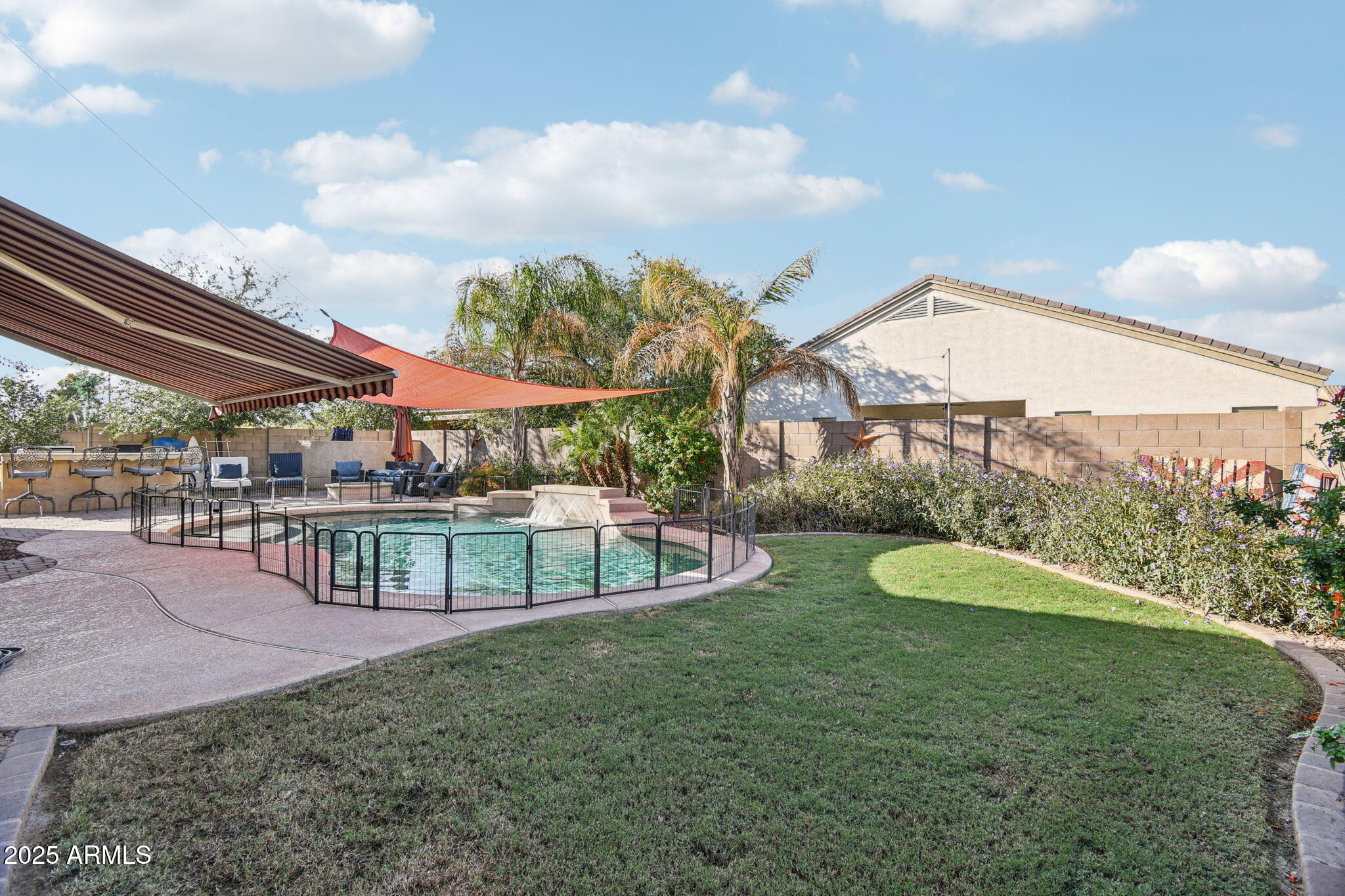 13042 W VISTA PASEO Drive