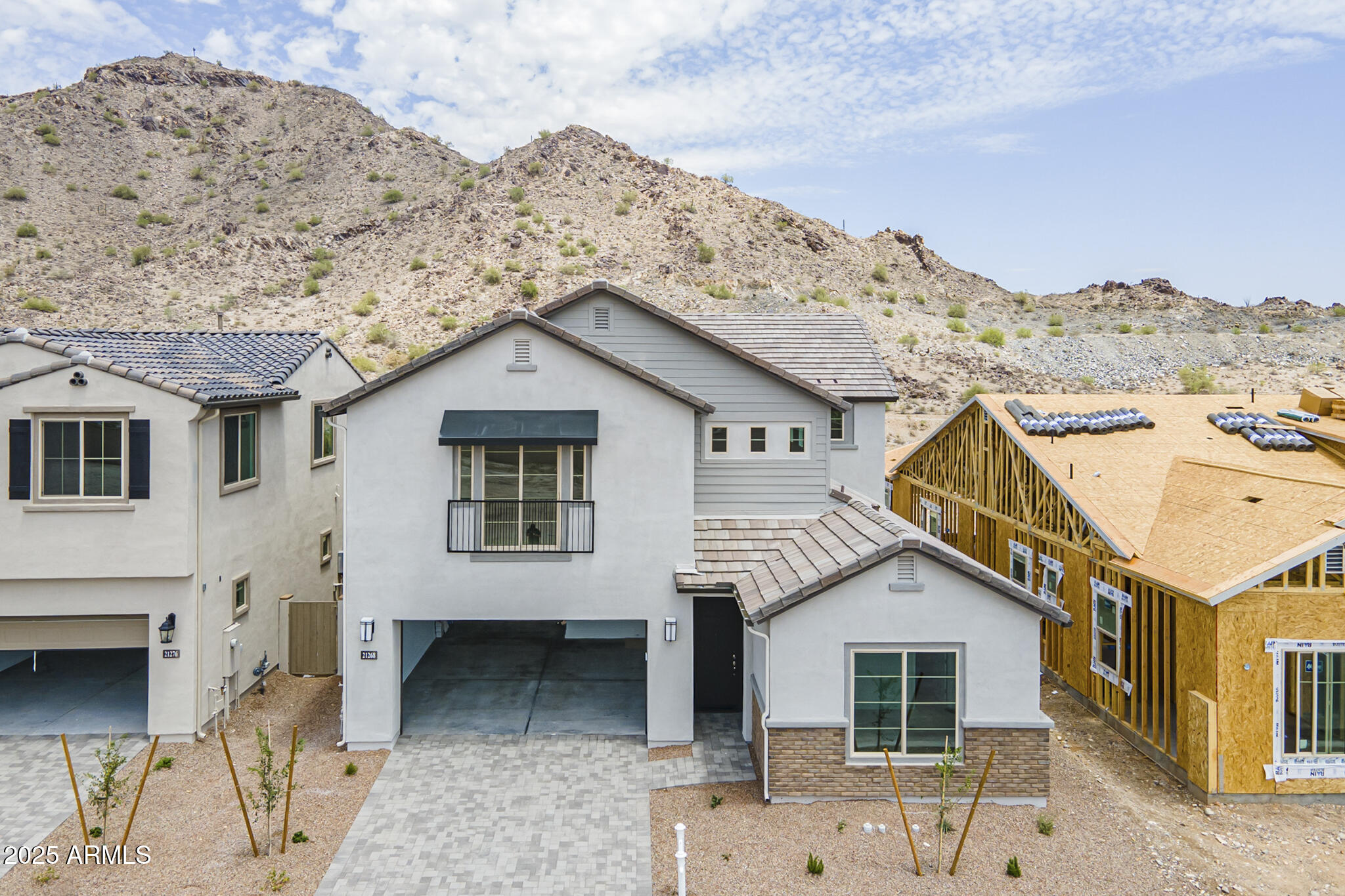 21268 W MARIPOSA Street