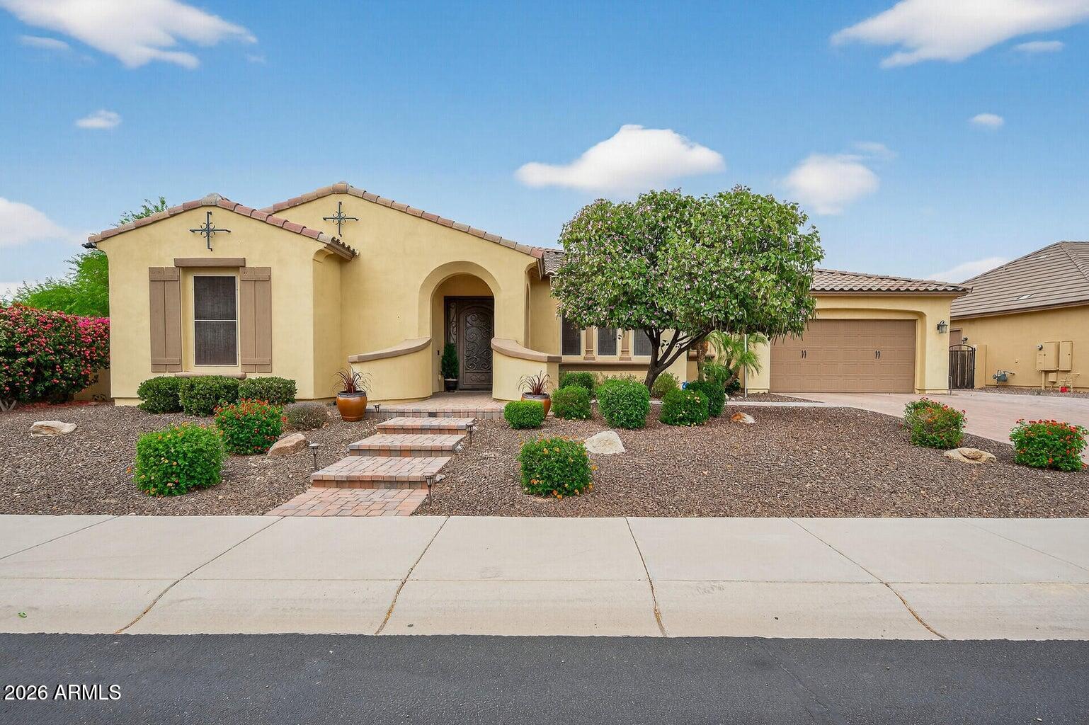 7282 W ROWEL Road