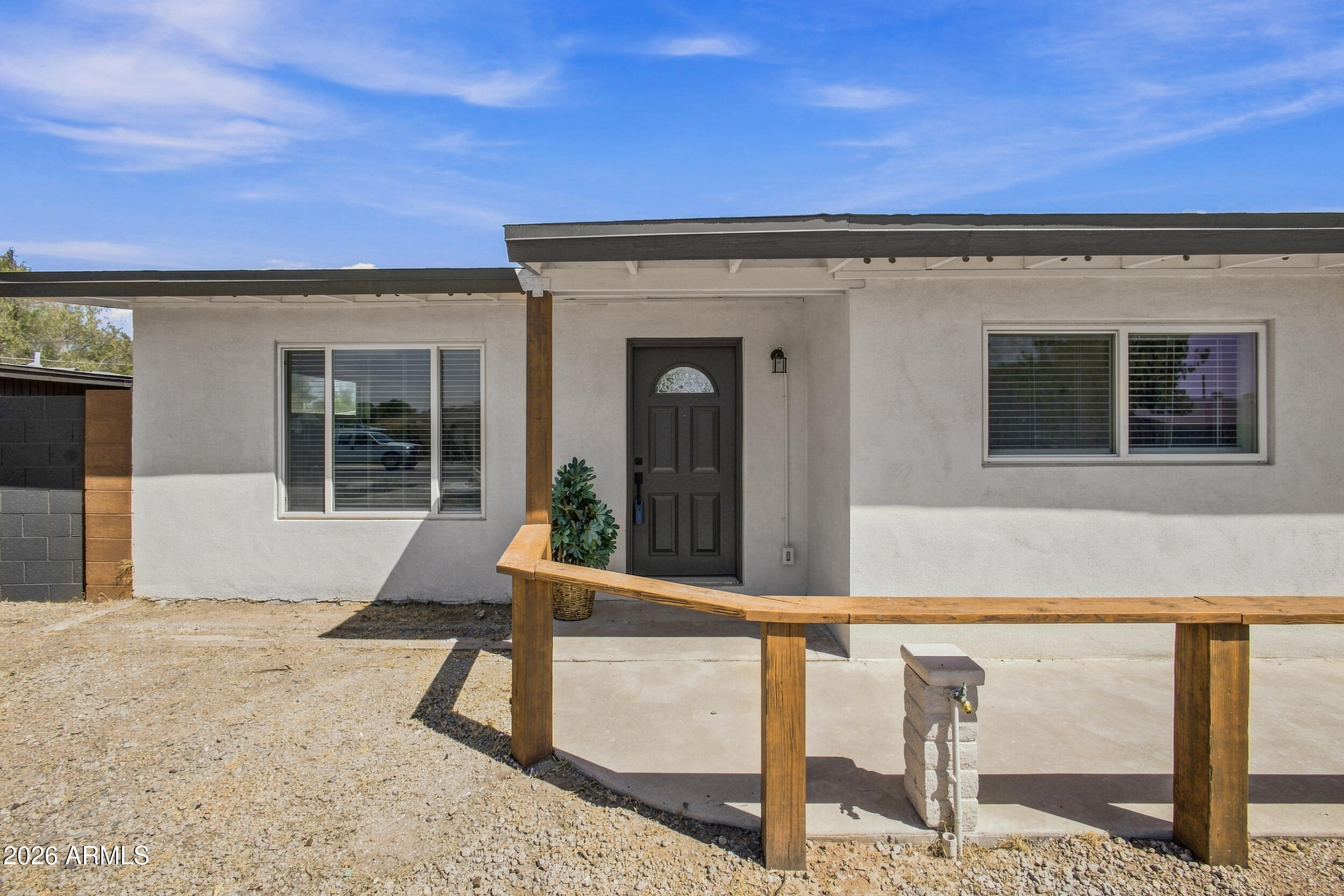 2232 E MITCHELL Drive
