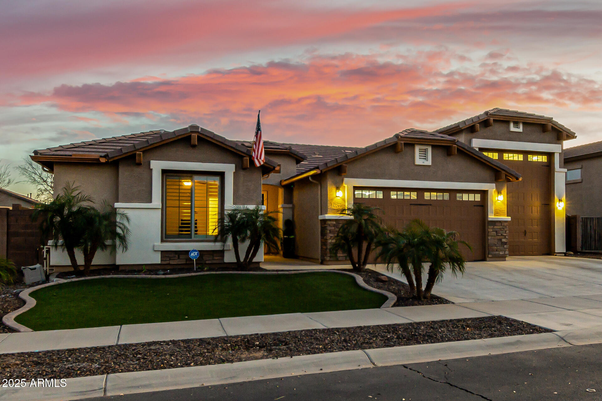 17793 W CORRINE Drive