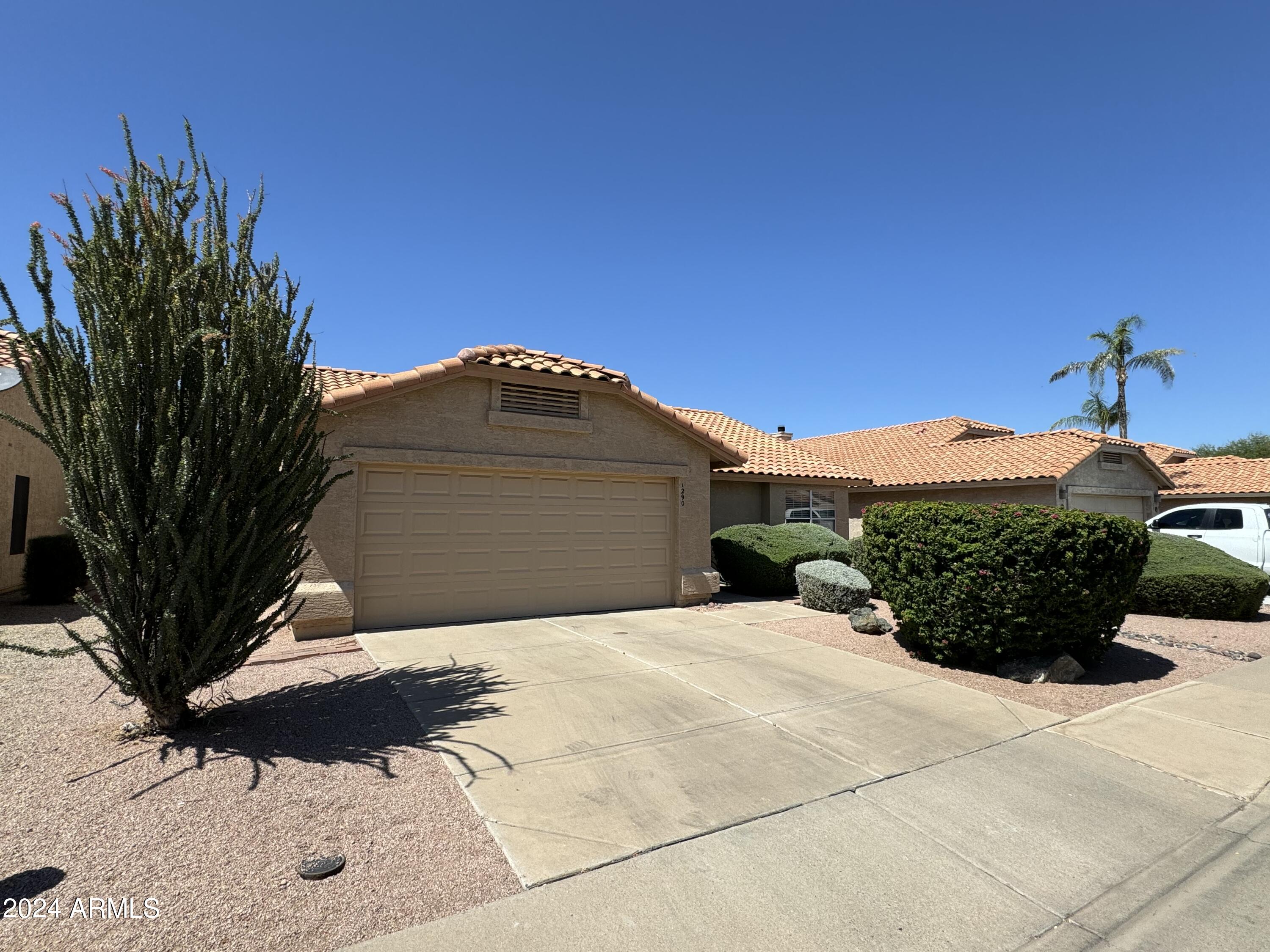 1290 W BUTLER Drive