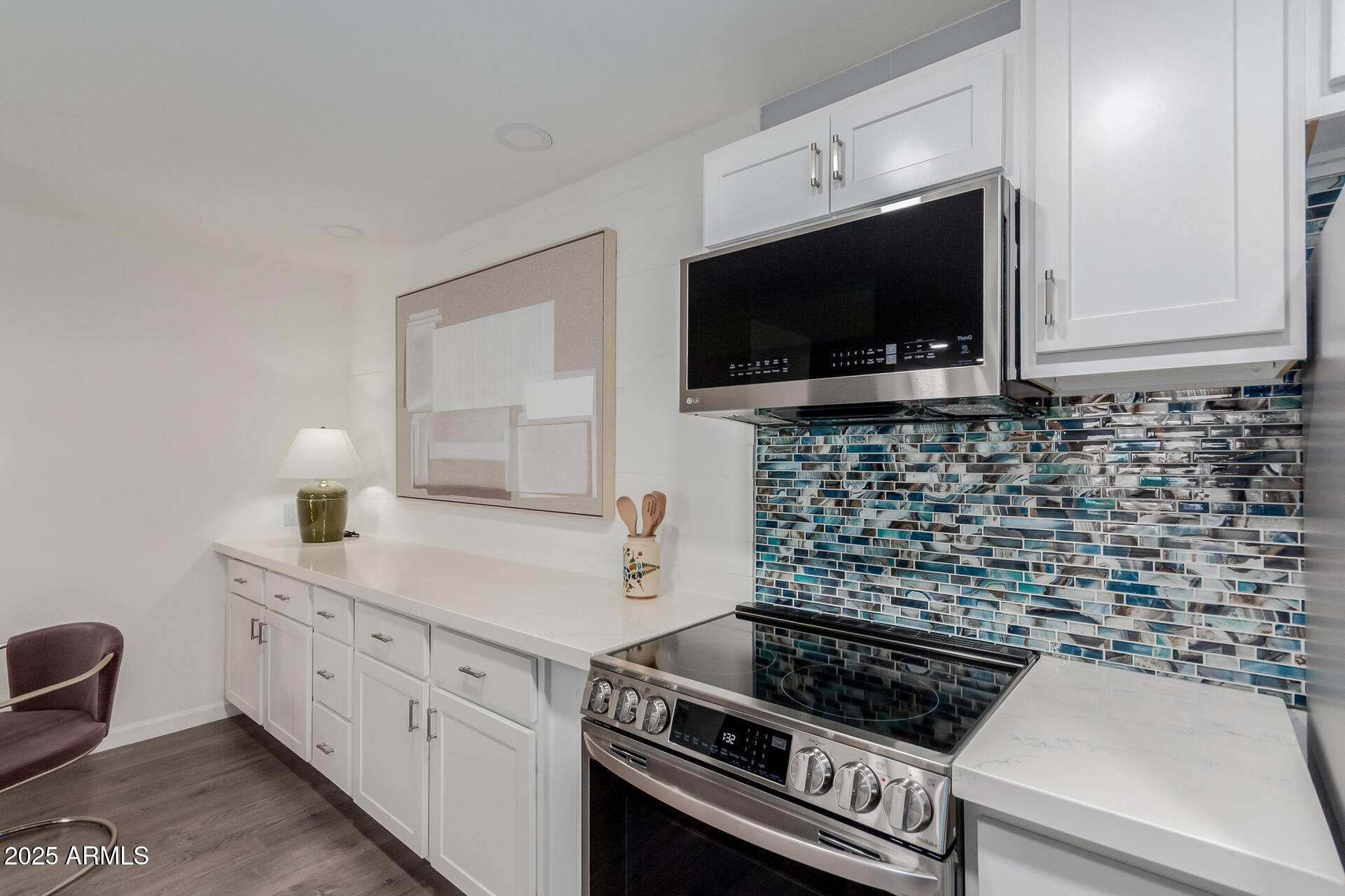 5525 E THOMAS Road M12