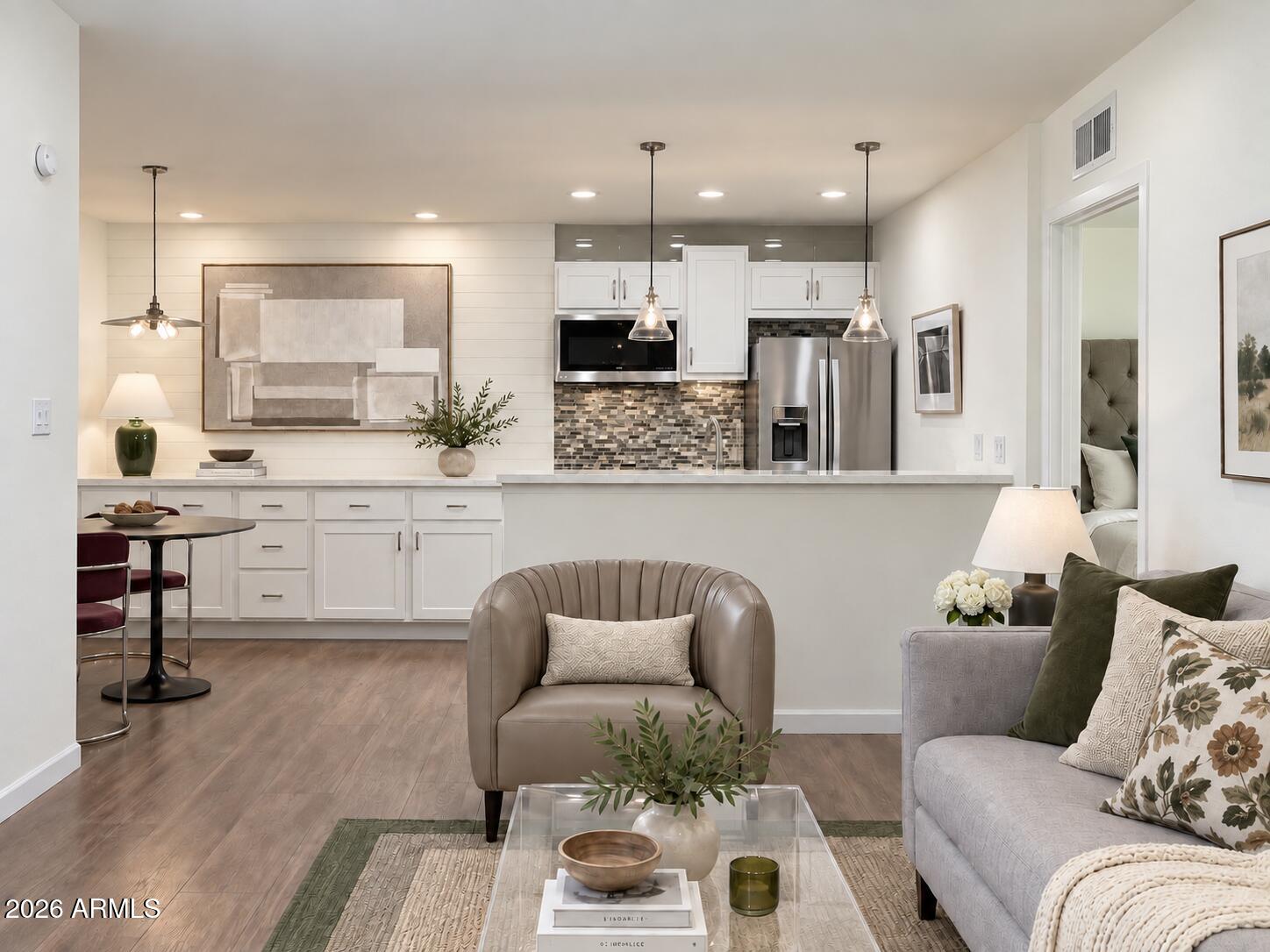 5525 E THOMAS Road M12