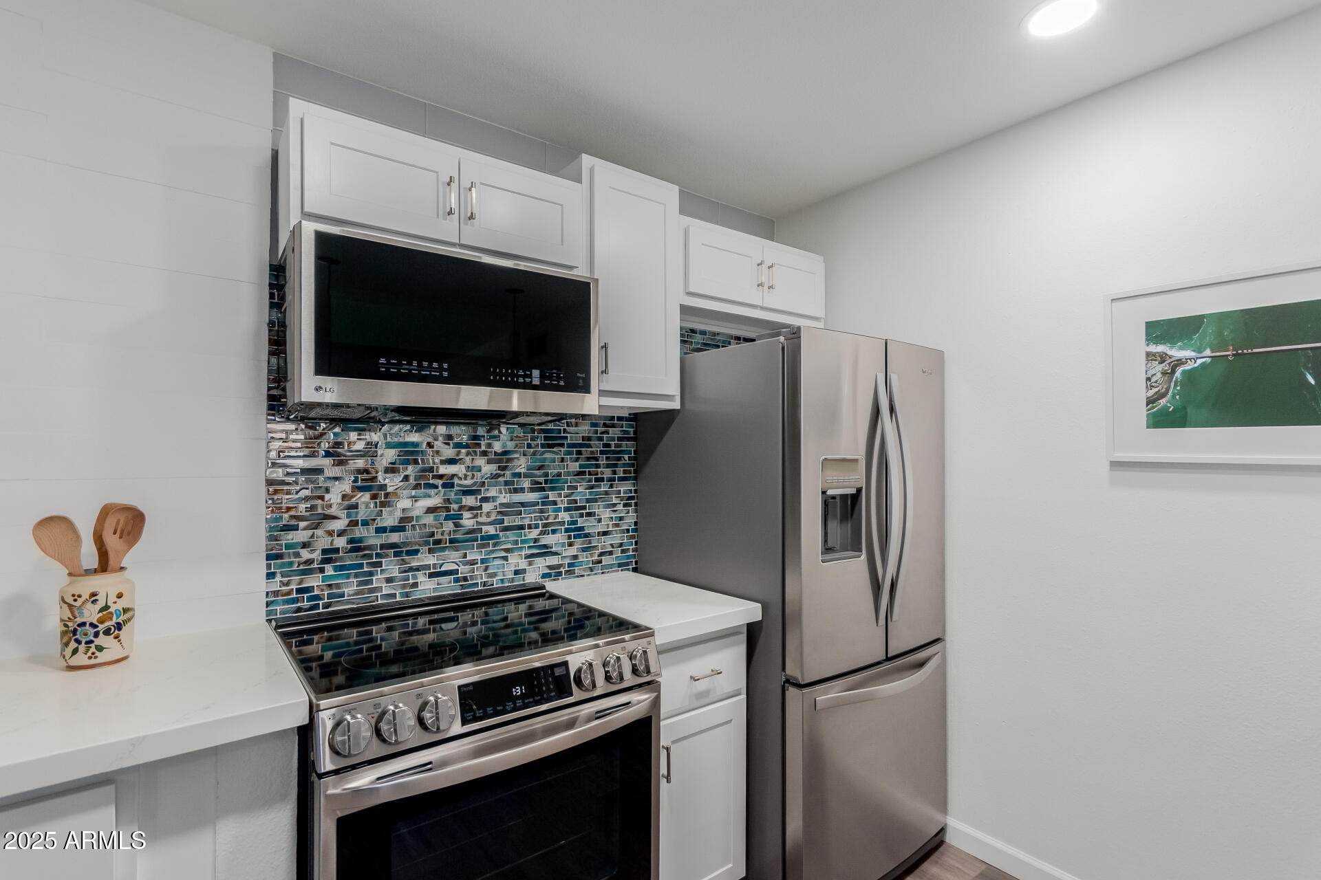 5525 E THOMAS Road M12