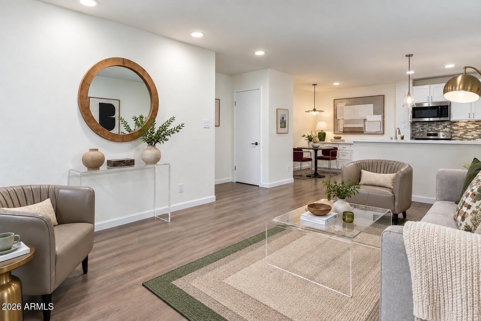 5525 E THOMAS Road M12