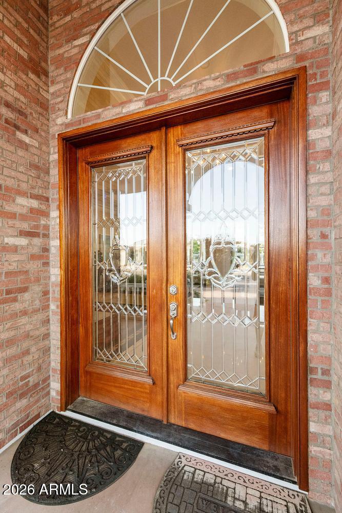 88 E TOLEDO Court
