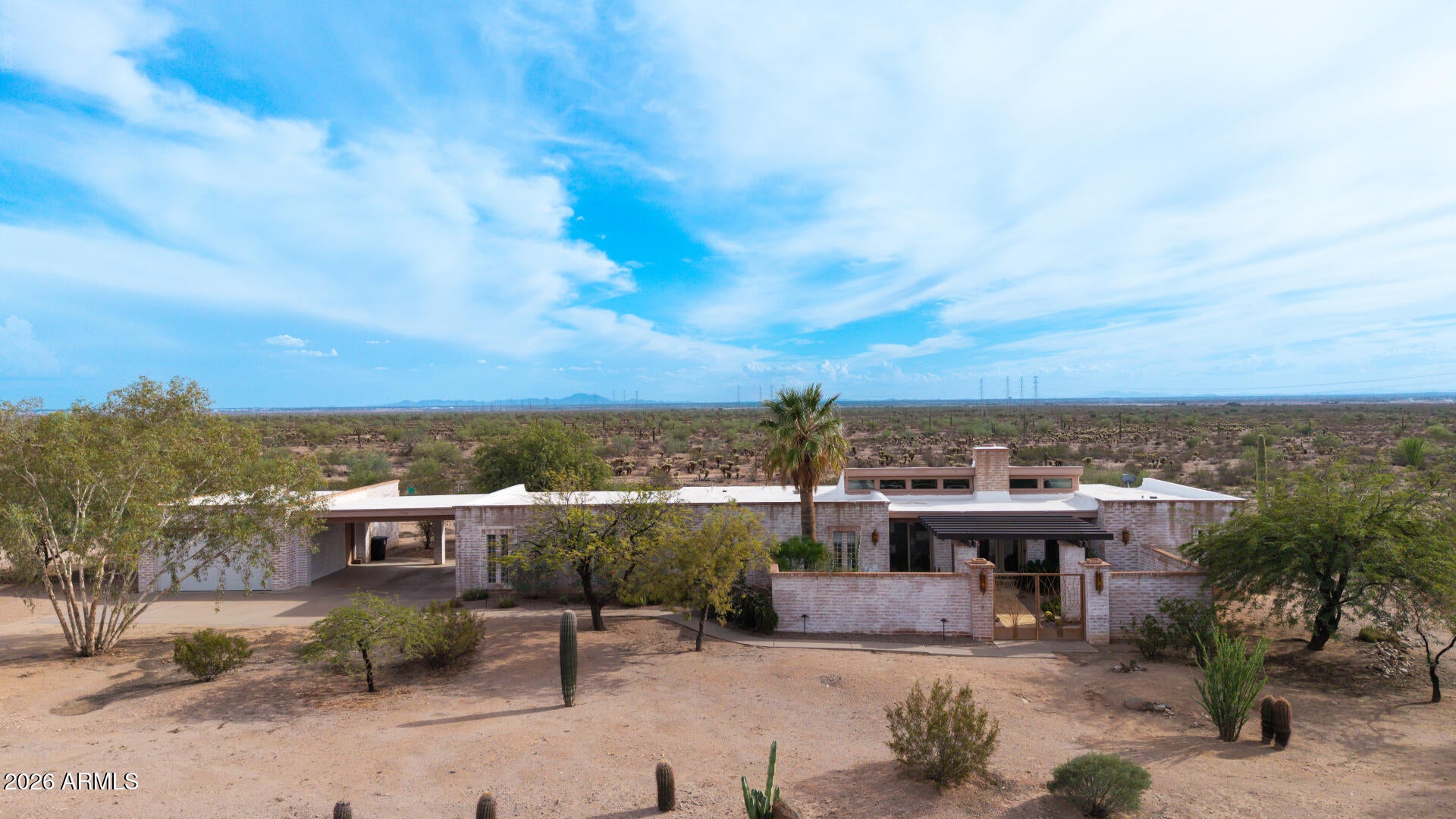 12609 E DOUBLETREE RANCH Road